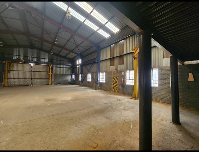 1,001M² WAREHOUSE FOR SALE IN DELVILLE
